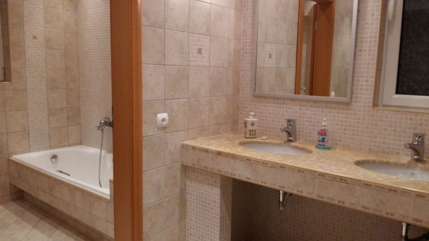 Раскошная вилла в Дилеси фото 18