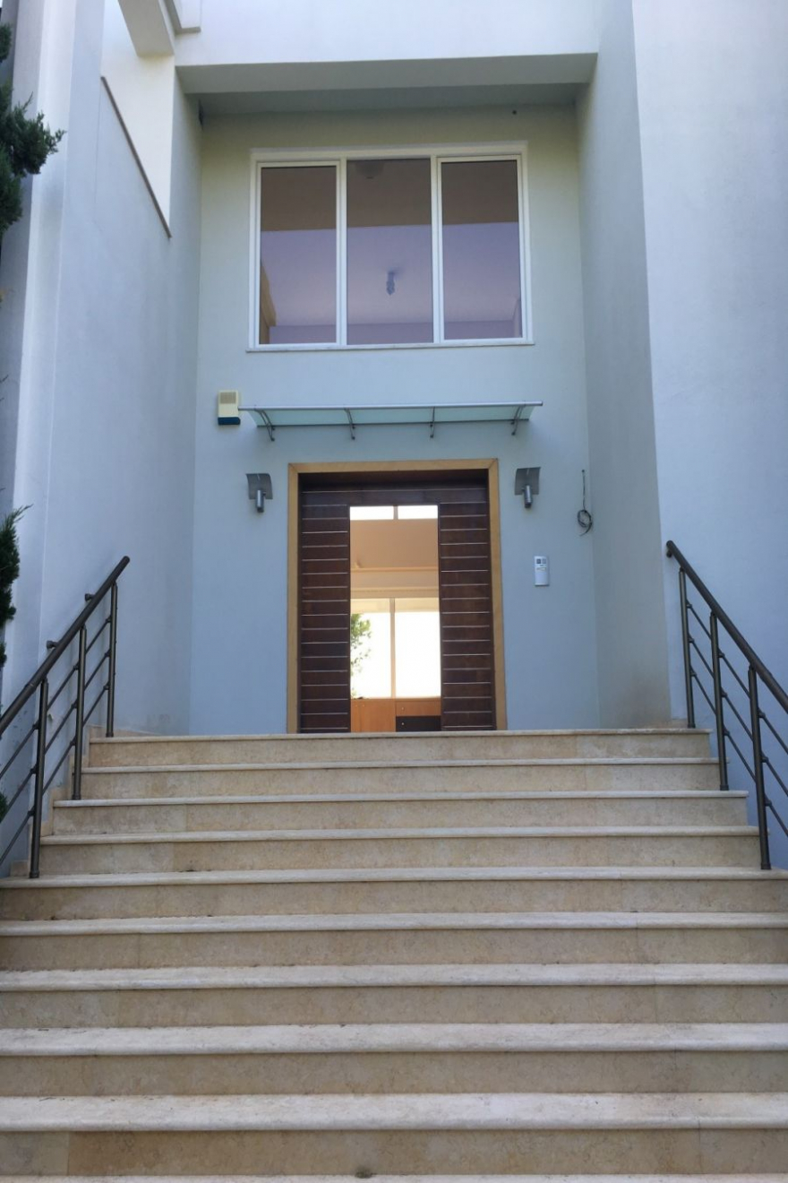 Раскошная вилла в Дилеси фото 29