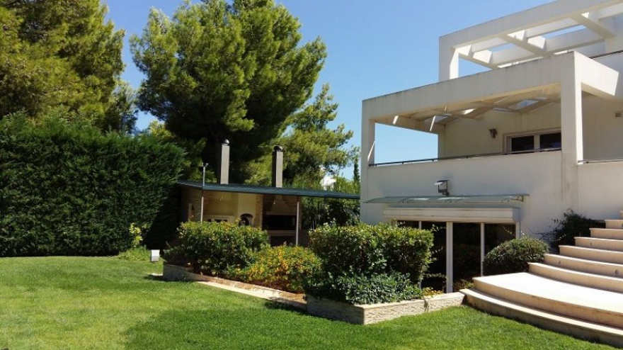 Раскошная вилла в Дилеси фото 4