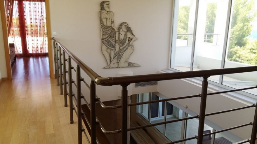 Раскошная вилла в Дилеси фото 9