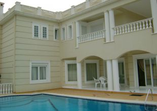 Купить Виллу  в 18 километрах от аэропорта