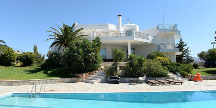 Sale Villas  800 meters from the sea