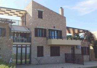 Купить Виллу  в 0 километрах от аэропорта